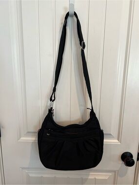 Travelon Black Lightweight Crossbody Bag
